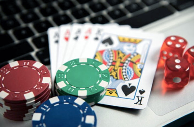 How Far Can $20 Get You in an Online Casino